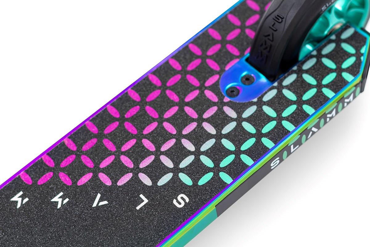 Slamm Assault Stunt Scooter l NeoChrome
