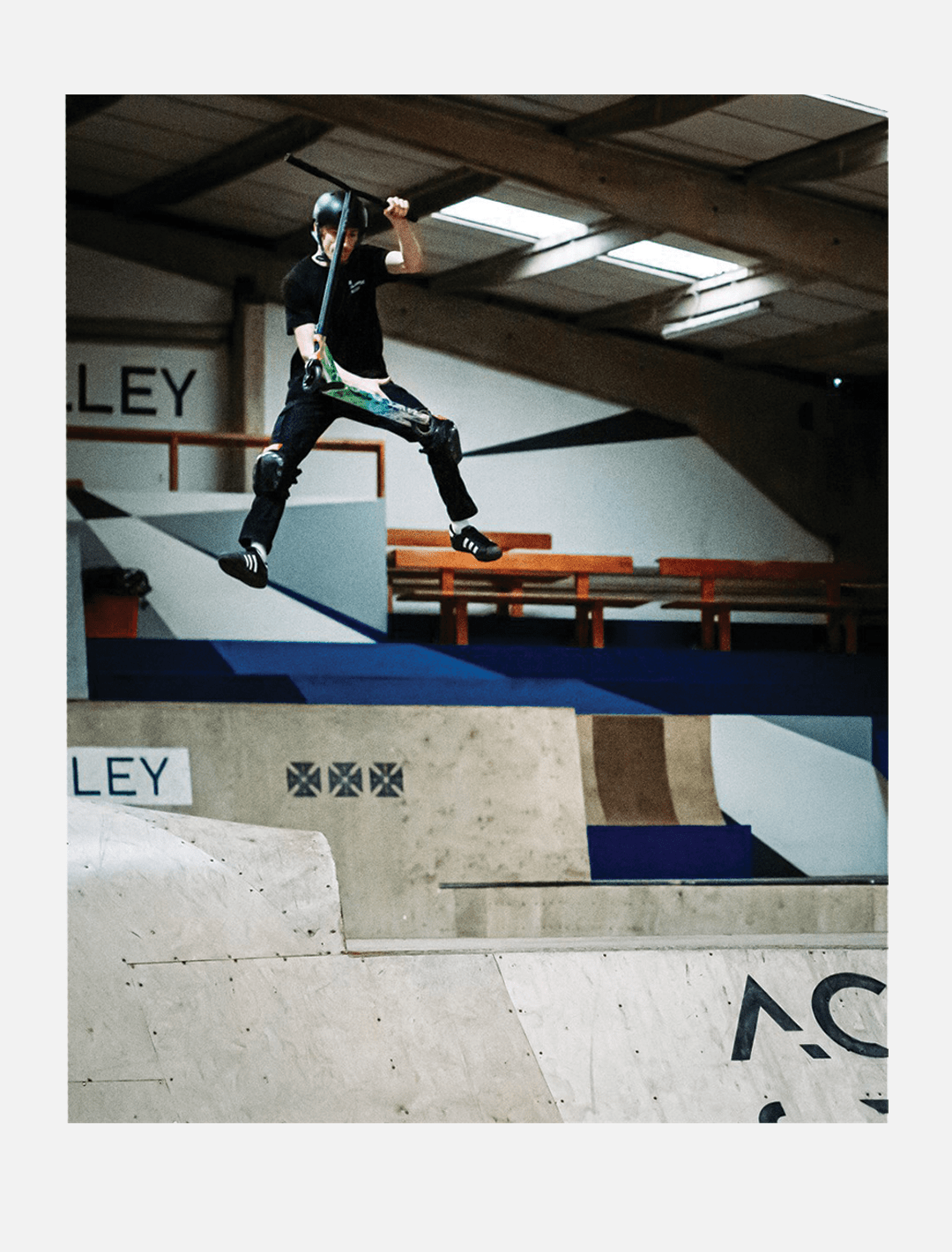 Slamm Stunt Scooter l Strobe